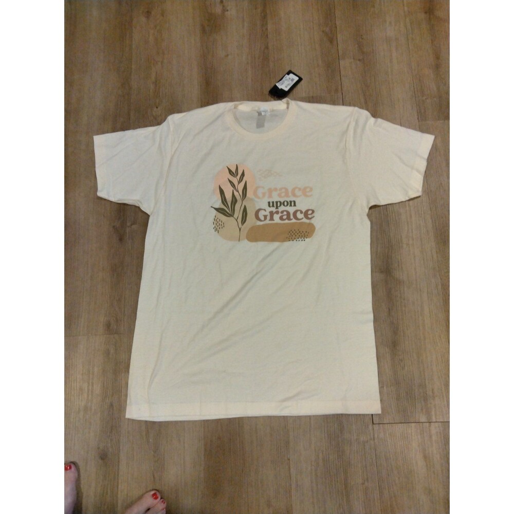 Women's Large tee-shirt NWT graphic religious * Grace
